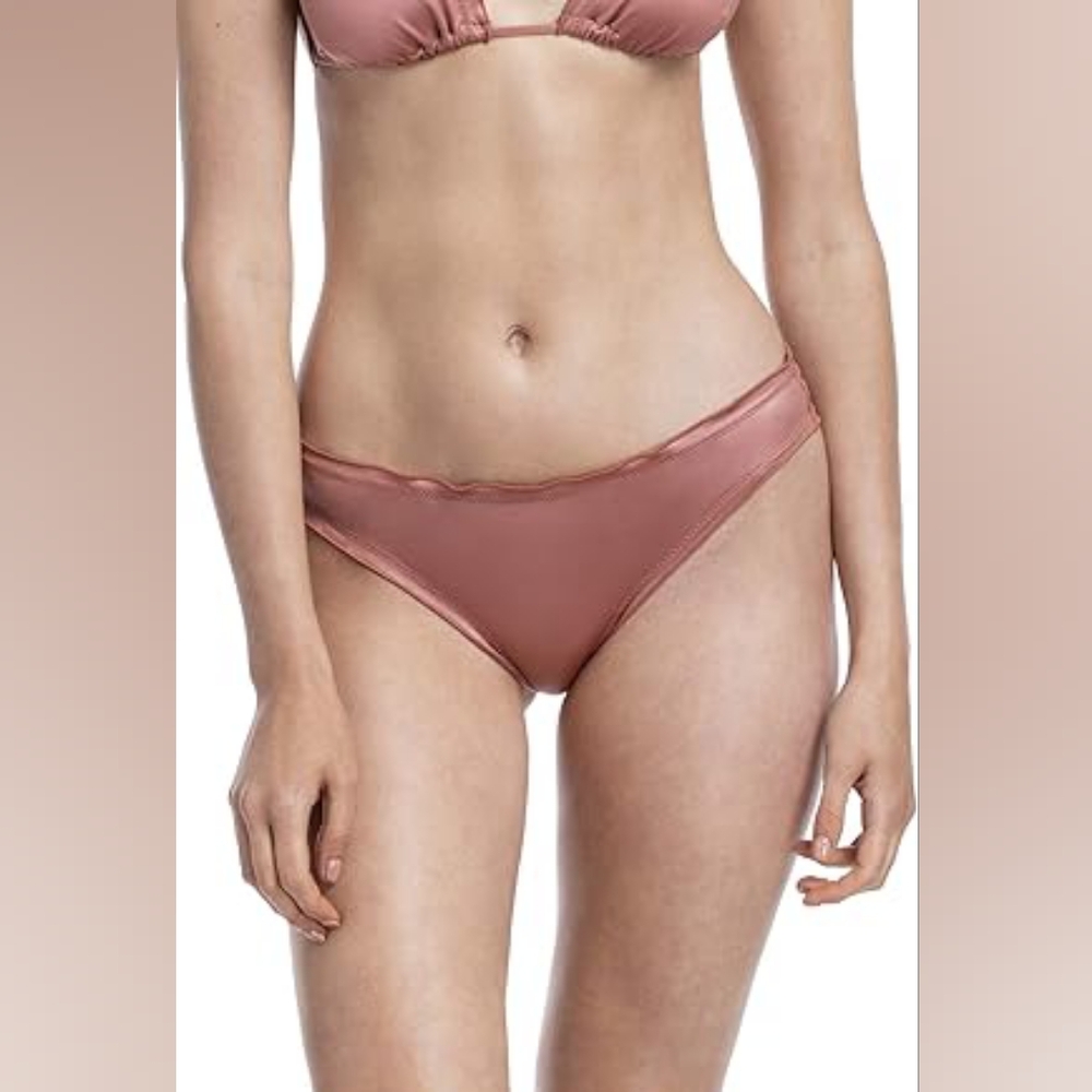 YAMMA Women's Lettuce Edge Mid-Rise Bikini Bottom -Size (L-) Color Salmón